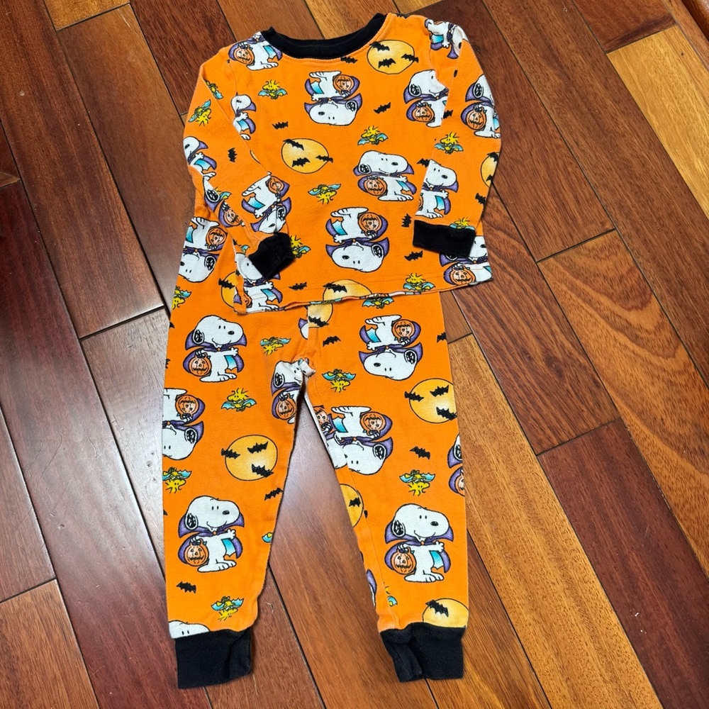 🎃 Peanuts Snoopy Halloween Kids PJ Set